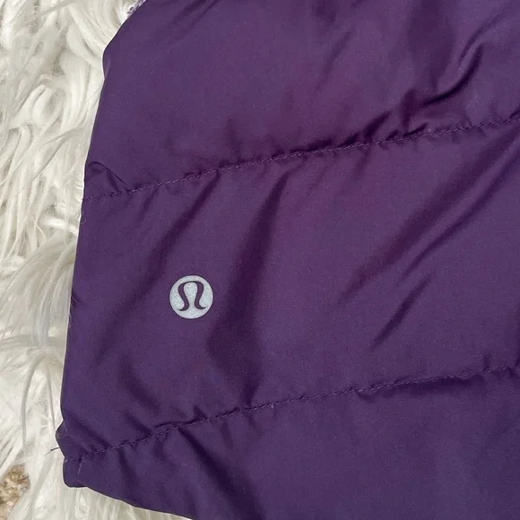 {Lululemon} Fluff Off Down Jacket in Deep Zinfandel - Womens 6